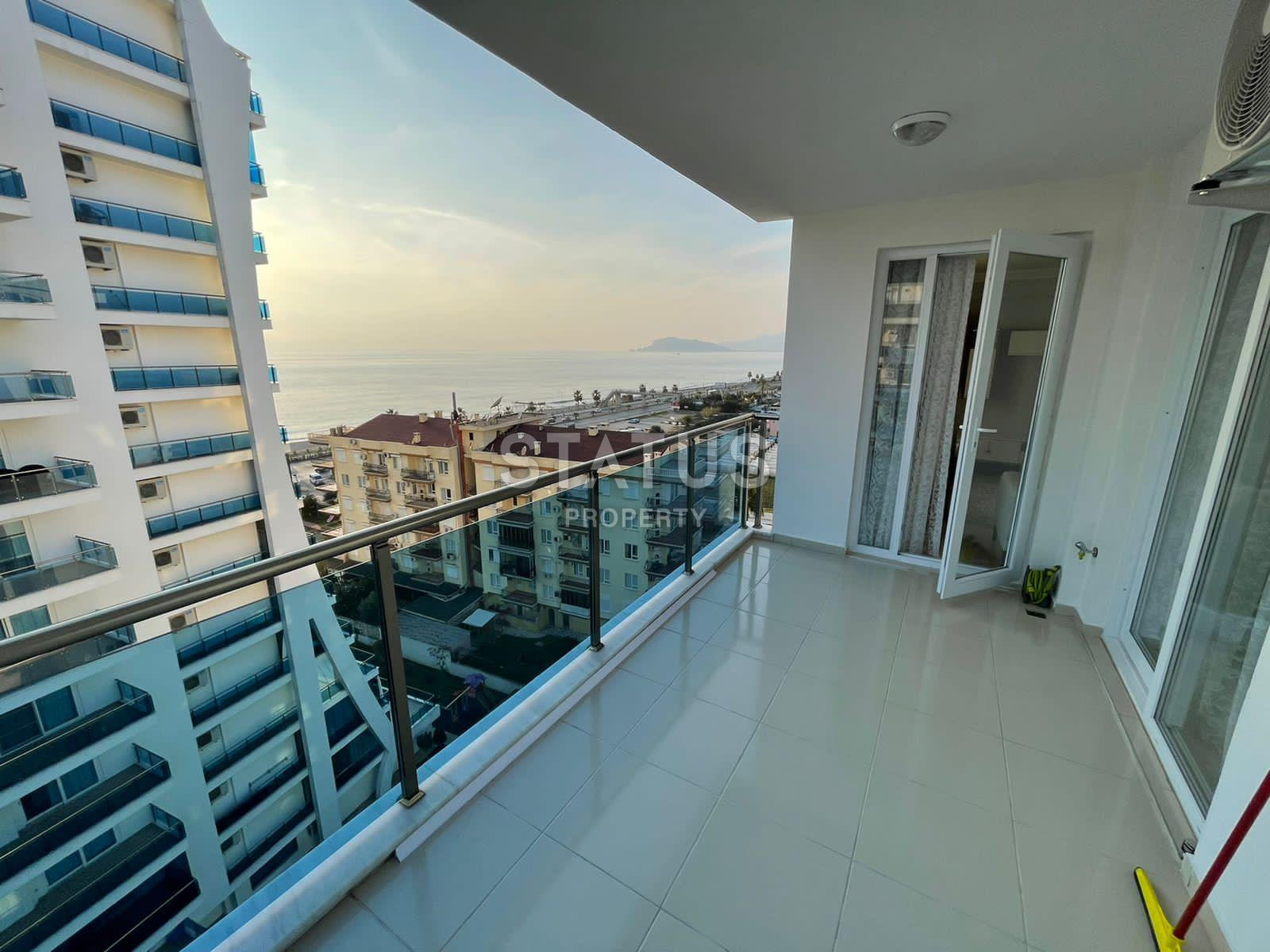 Luxurious three-room, furnished apartment with a view of the sea and Kale in Mahmutlar, 120m2 фото 15