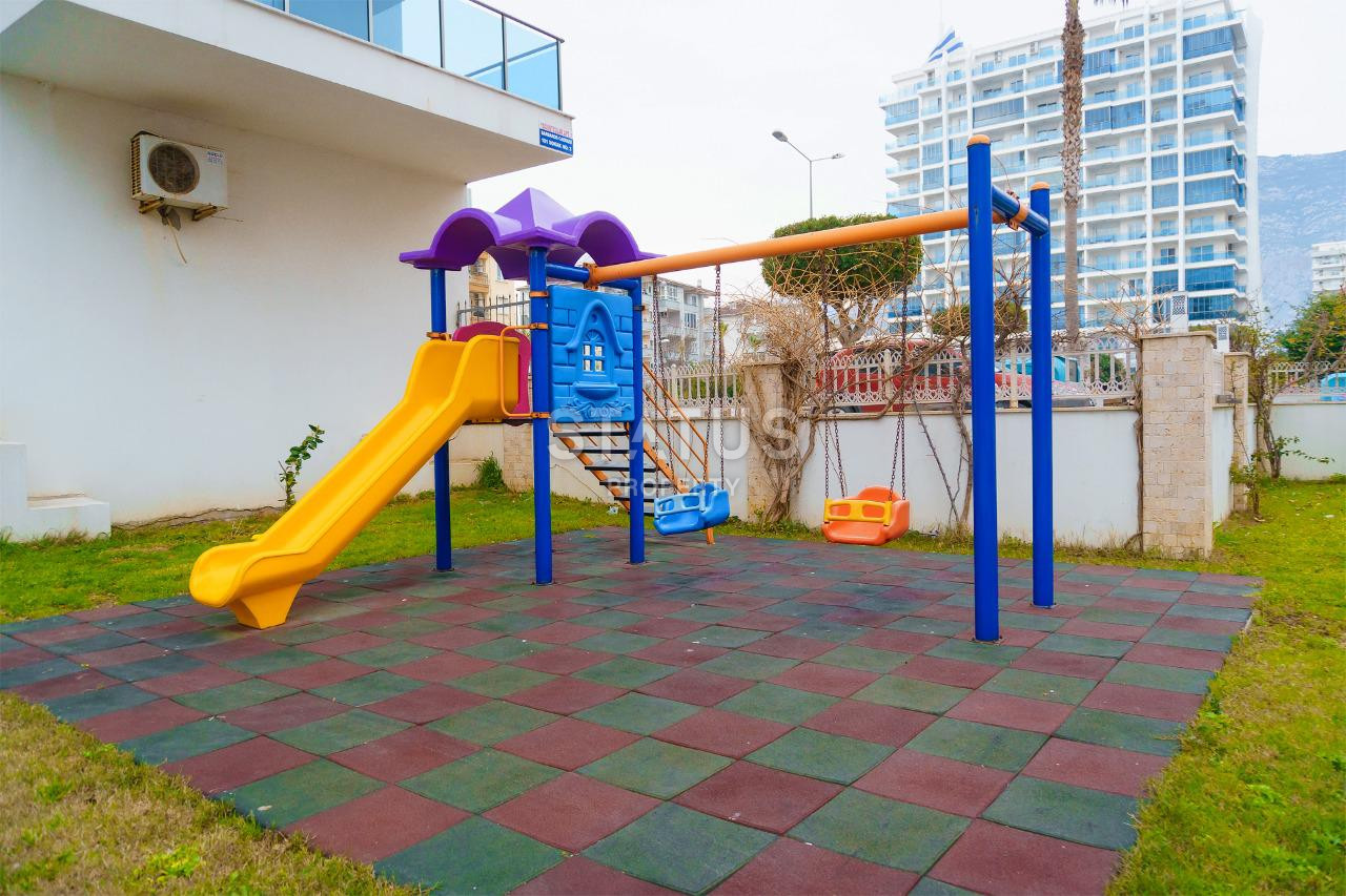 Luxurious three-room, furnished apartment with a view of the sea and Kale in Mahmutlar, 120m2 фото 24