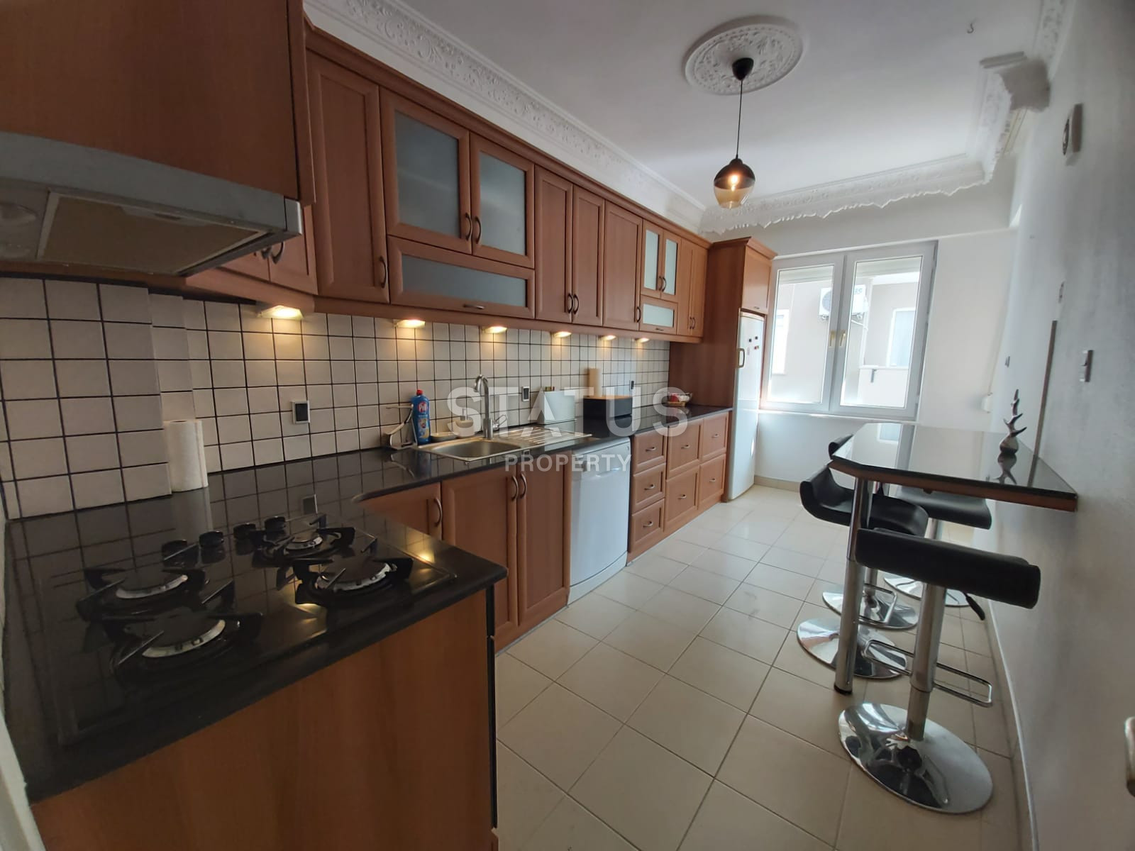 Трёхкомнатная квартира с отдельной кухней в 100м от моря в центре Аланьи,110м2 фото 4