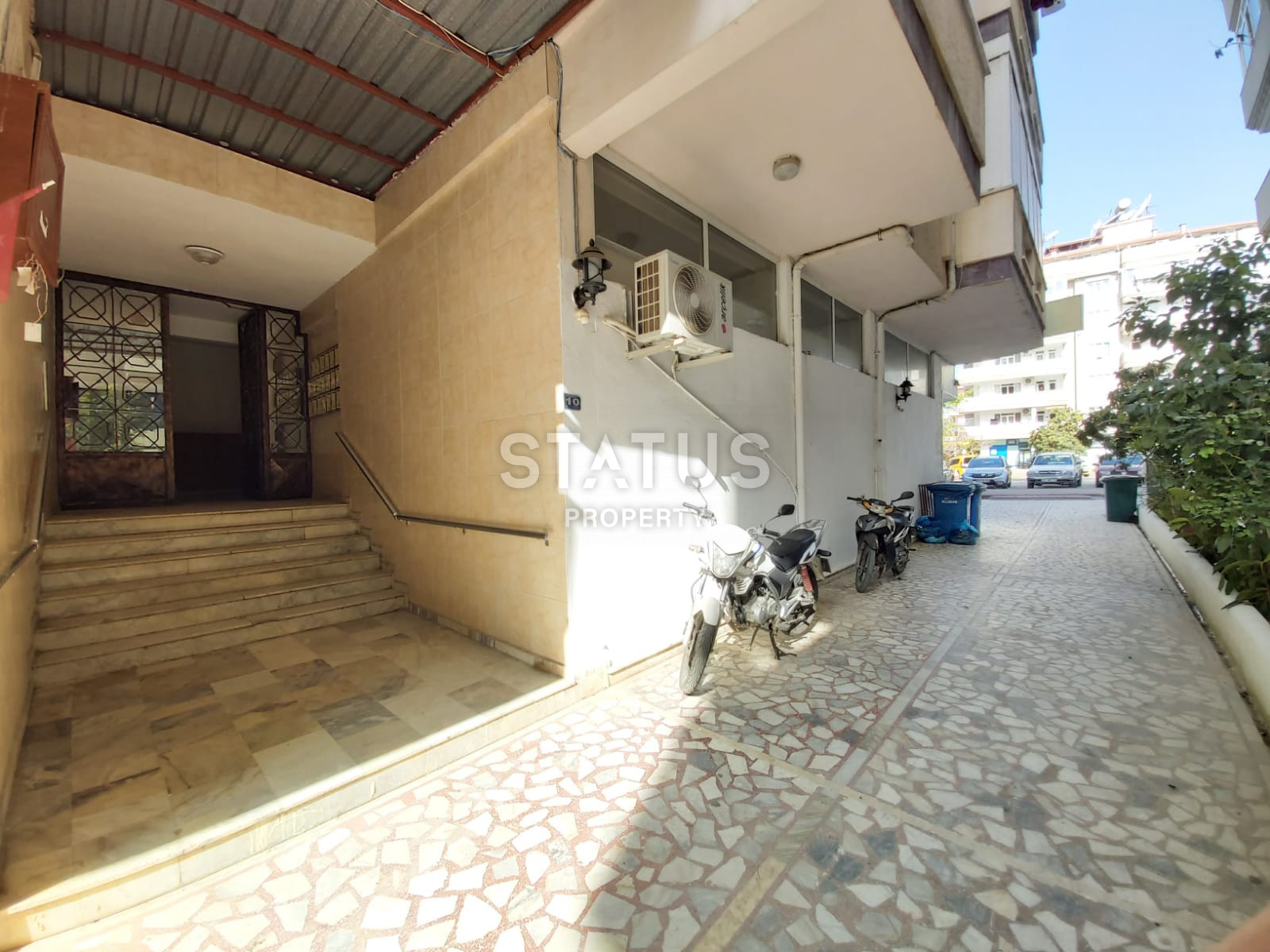 Трёхкомнатная квартира с отдельной кухней в 100м от моря в центре Аланьи,110м2 фото 13