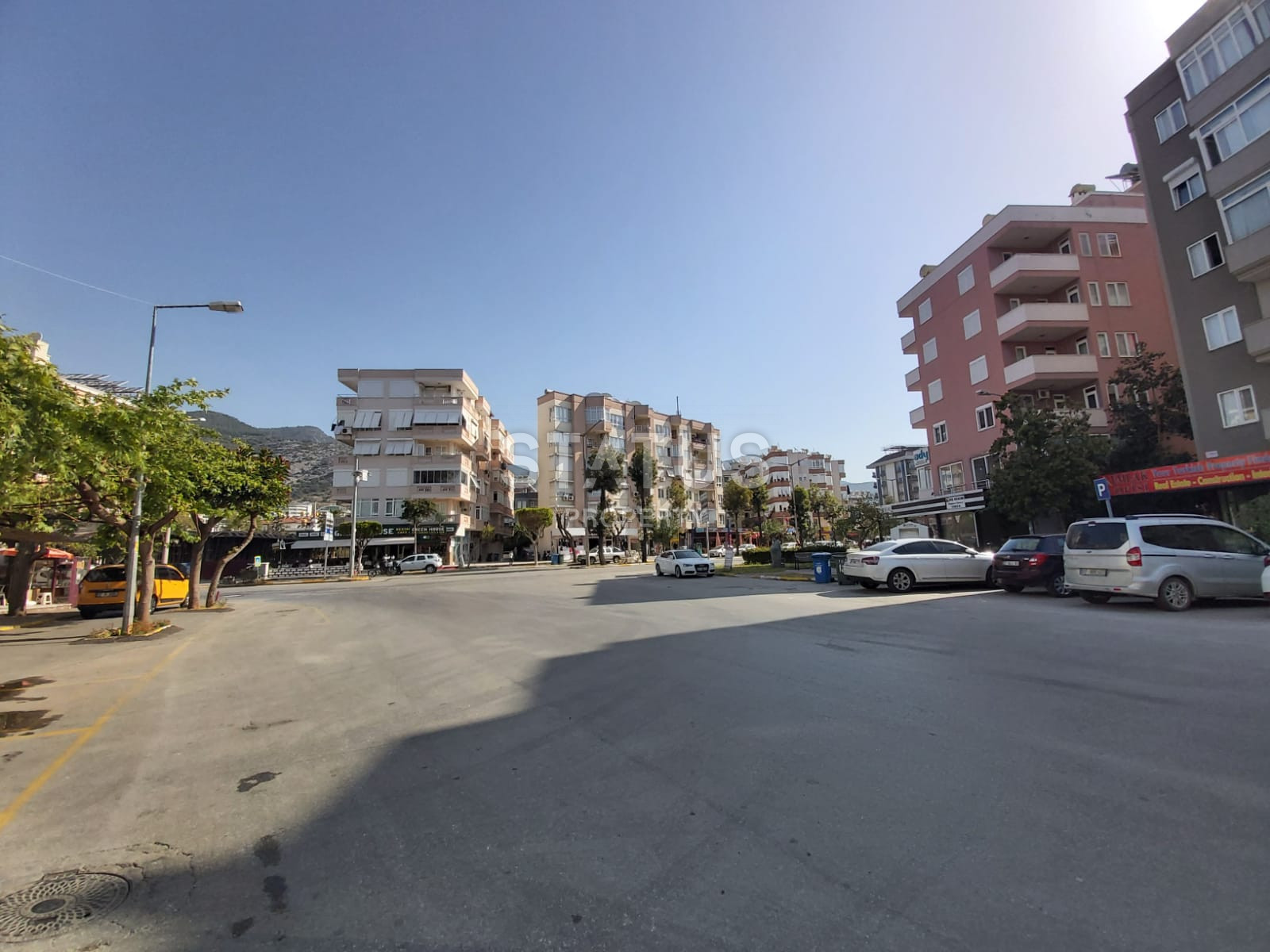 Трёхкомнатная квартира с отдельной кухней в 100м от моря в центре Аланьи,110м2 фото 15