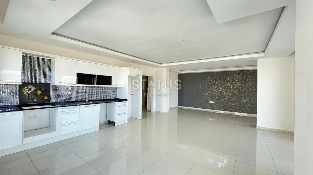 Очень просторные апартаменты с видом на море в районе Махмутлар, 130м2 фото 9