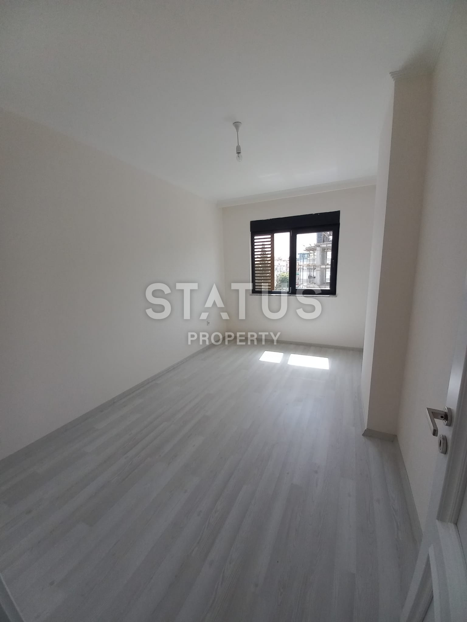 Новая четырёхкомнатная квартира в центре Аланьи в 150м от моря, 130м2 фото 3