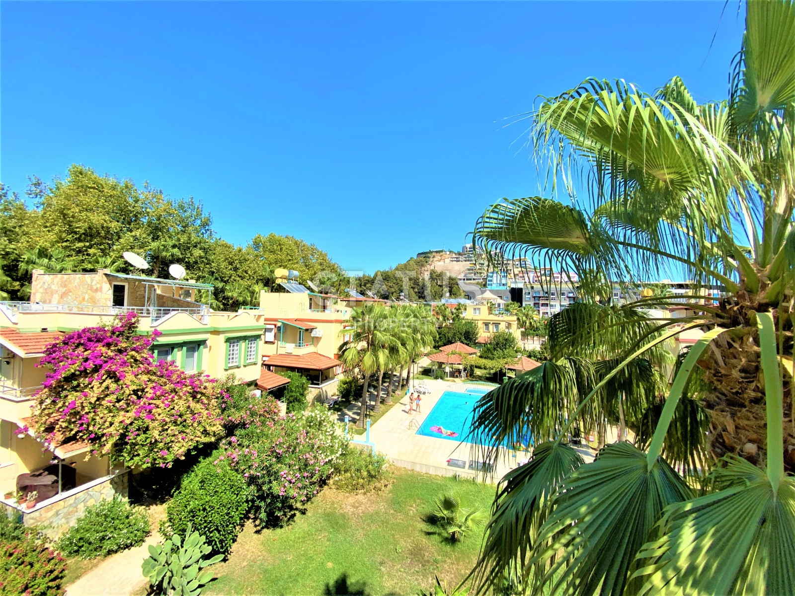 Меблированная вилла в 300м от моря в Конаклы, 300м2 фото 40