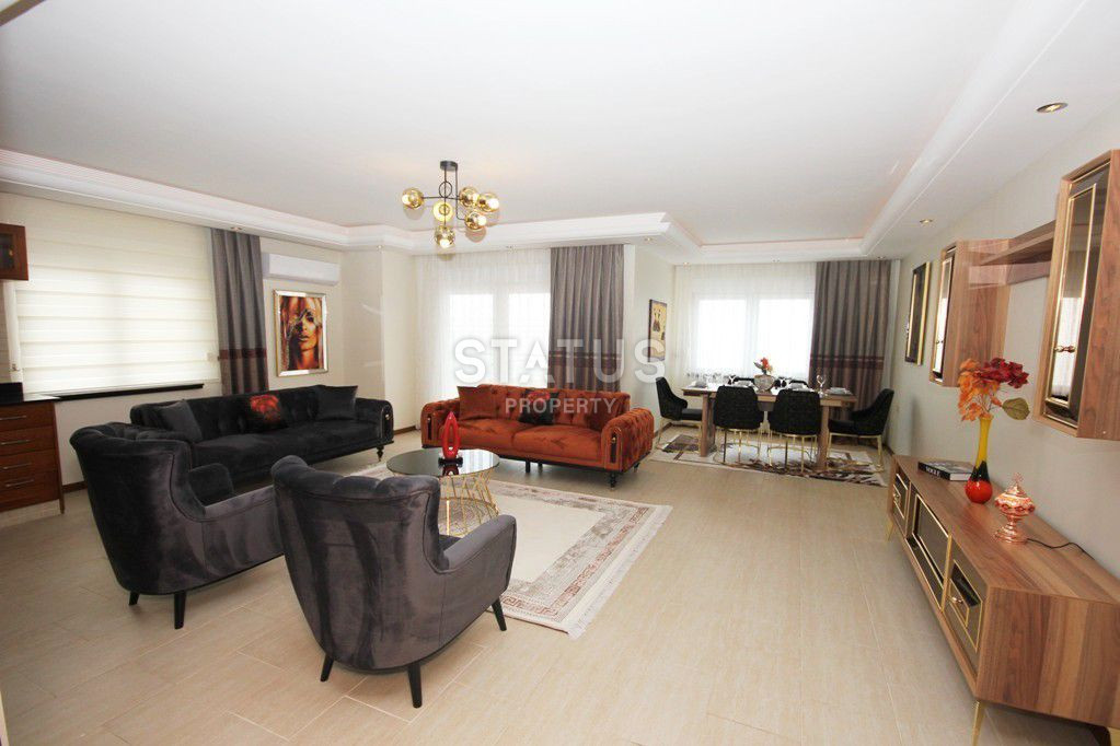 Four-room apartment in the first coastline in Mahmutlar. 165m2 фото 4