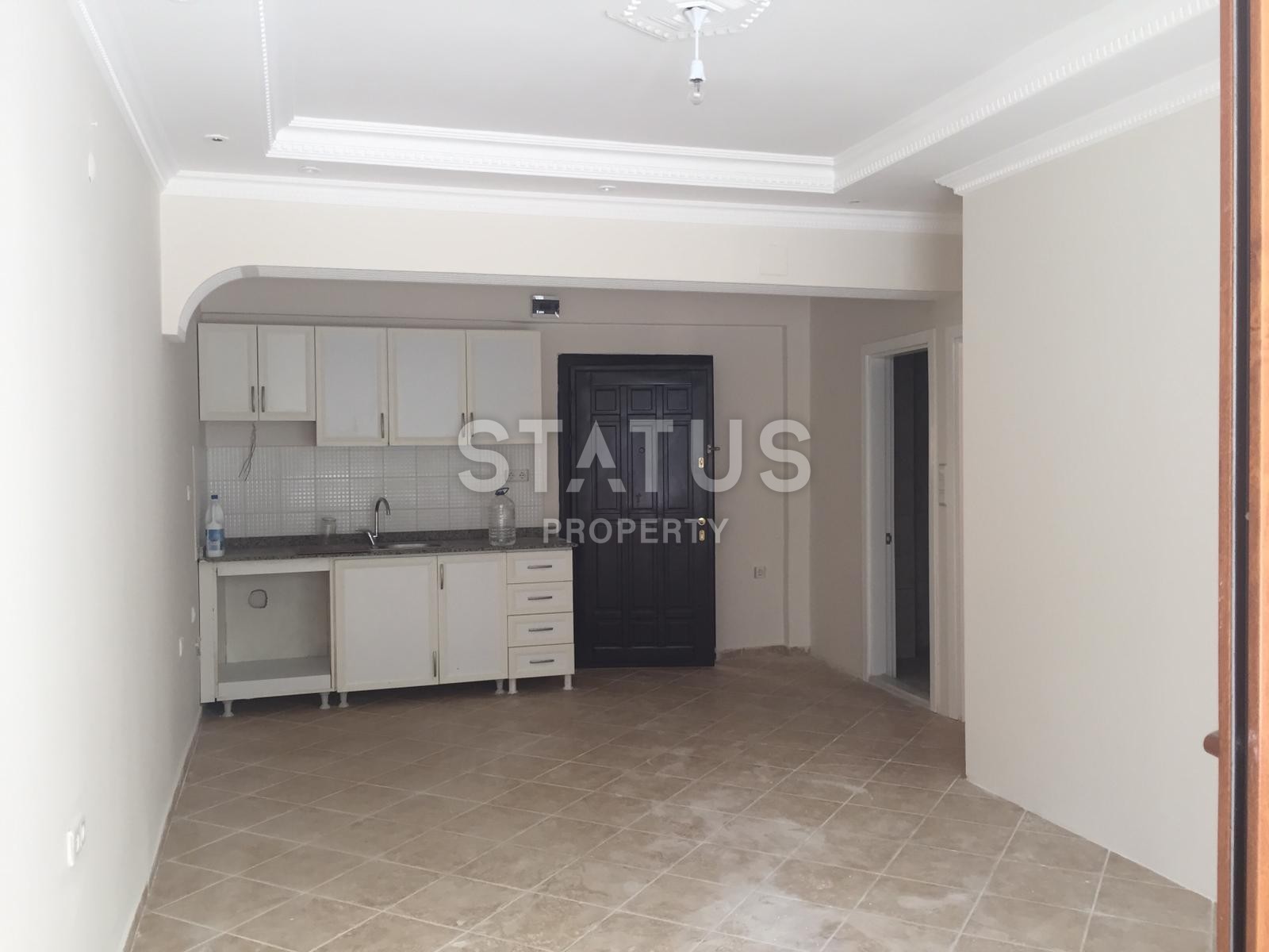 Эксклюзивная продажа! Квартира по супер цене в самом центре Махмутлара в комплексе с бассейном. 50 кв.м. фото 3