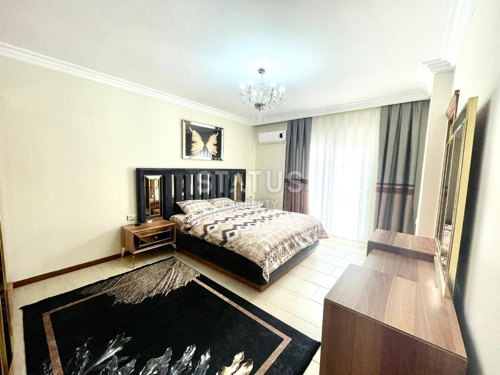 Four-room apartment in the first coastline in Mahmutlar. 165m2 фото 14