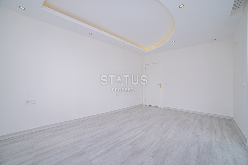 Four-room apartment at an attractive price in Mahmutlar. 250m2 фото 3