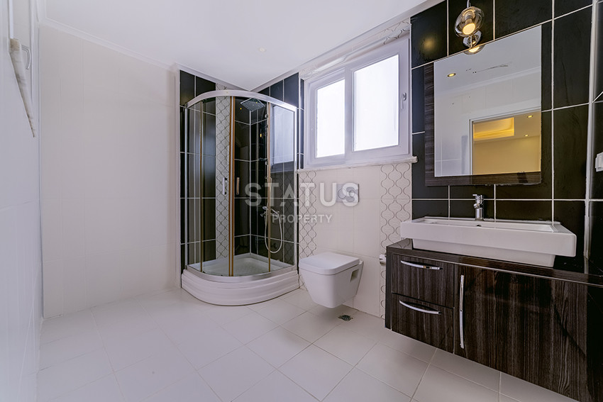 Four-room apartment at an attractive price in Mahmutlar. 250m2 фото 15