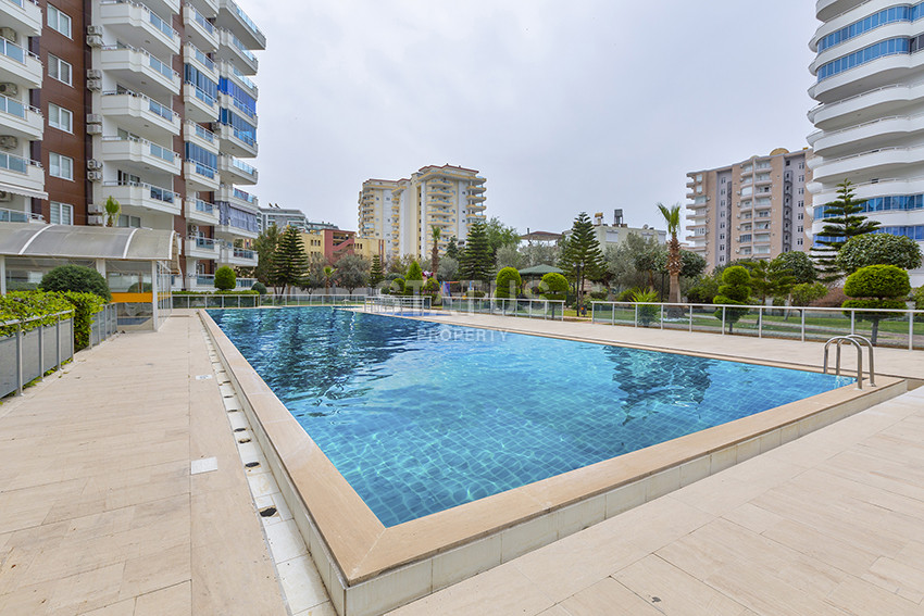 Four-room apartment at an attractive price in Mahmutlar. 250m2 фото 38