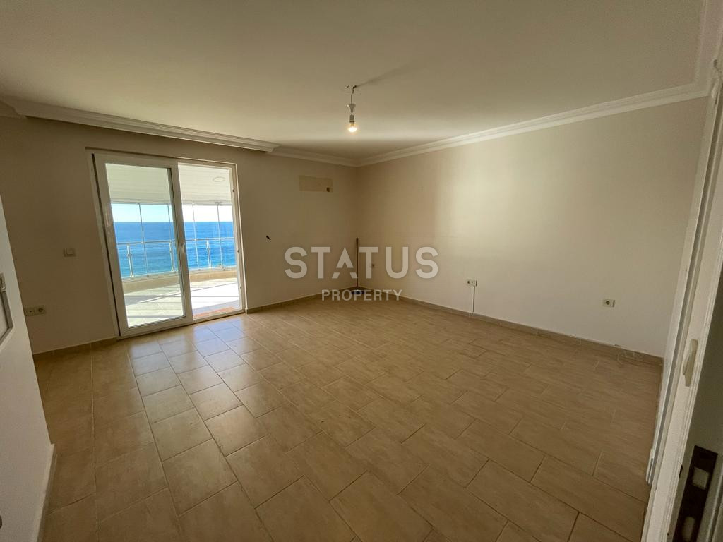 Six room duplex in the first coastal area at an attractive price. 260m2 фото 20