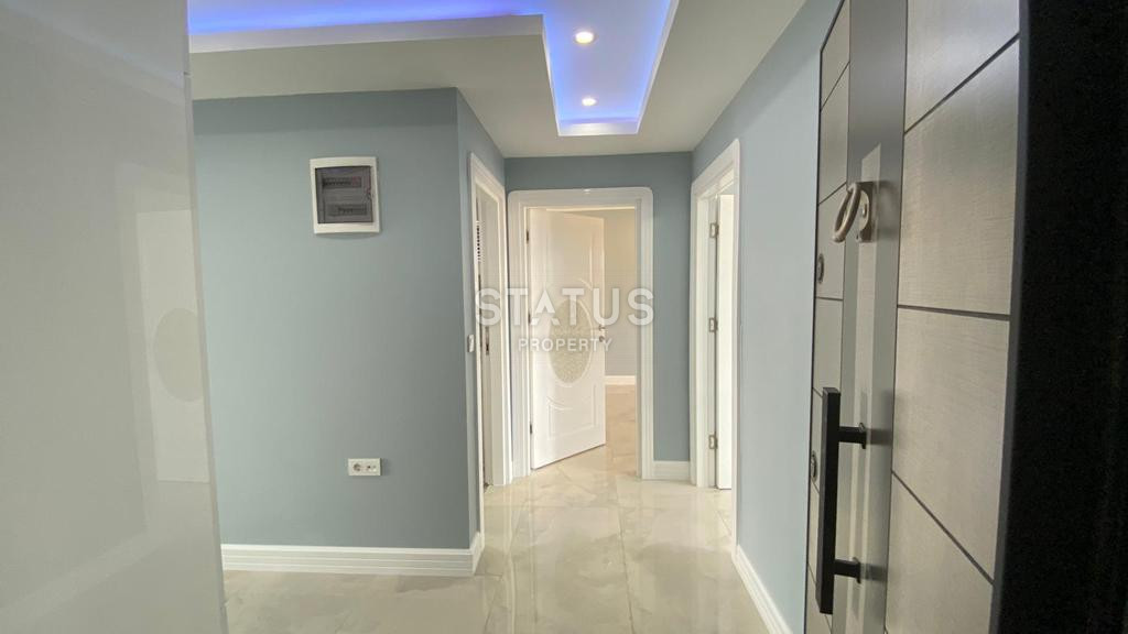 Просторная квартира с видом на море и горы. 120м2 фото 2