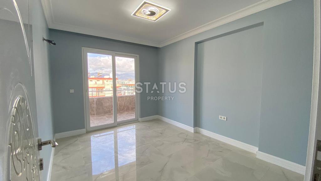 Spacious apartment with sea and mountain views. 120m2 фото 4