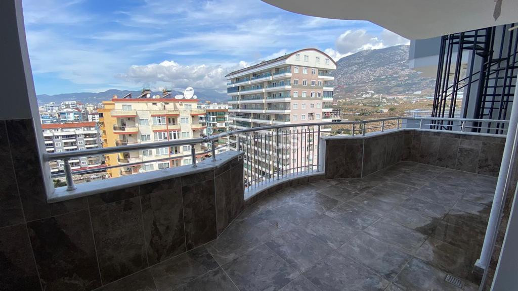 Spacious apartment with sea and mountain views. 120m2 фото 12