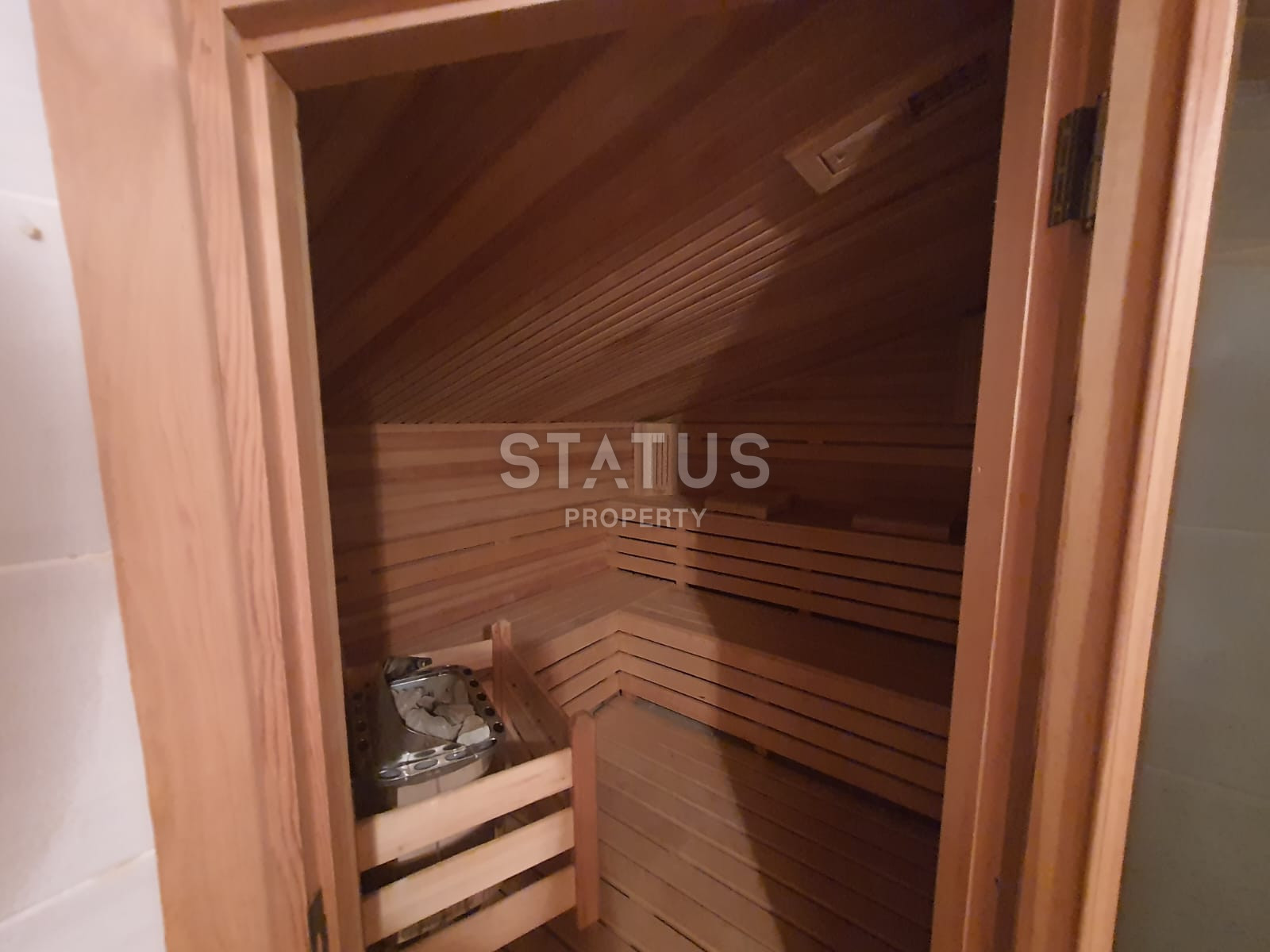 Четырёхкомнатный меблированный дуплекс с хорошей локацией в ОБА. 190м2 фото 29