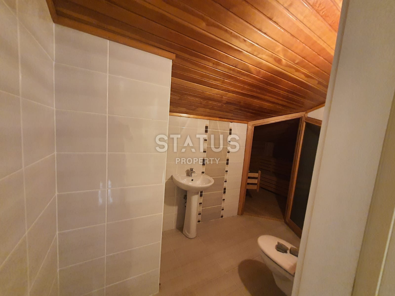 Четырёхкомнатный меблированный дуплекс с хорошей локацией в ОБА. 190м2 фото 30