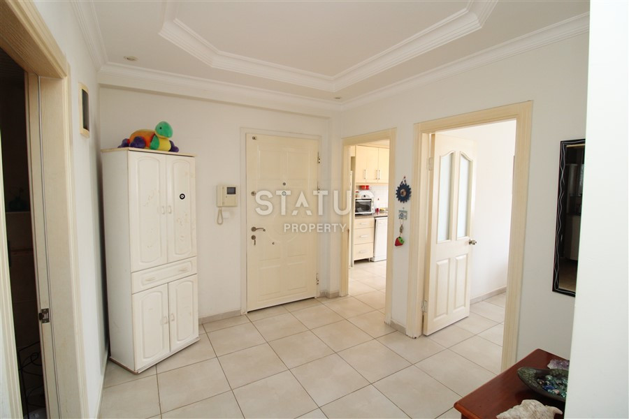 2+1 layout apartment with spacious living room and american style kitchen in Mahmutlar фото 16