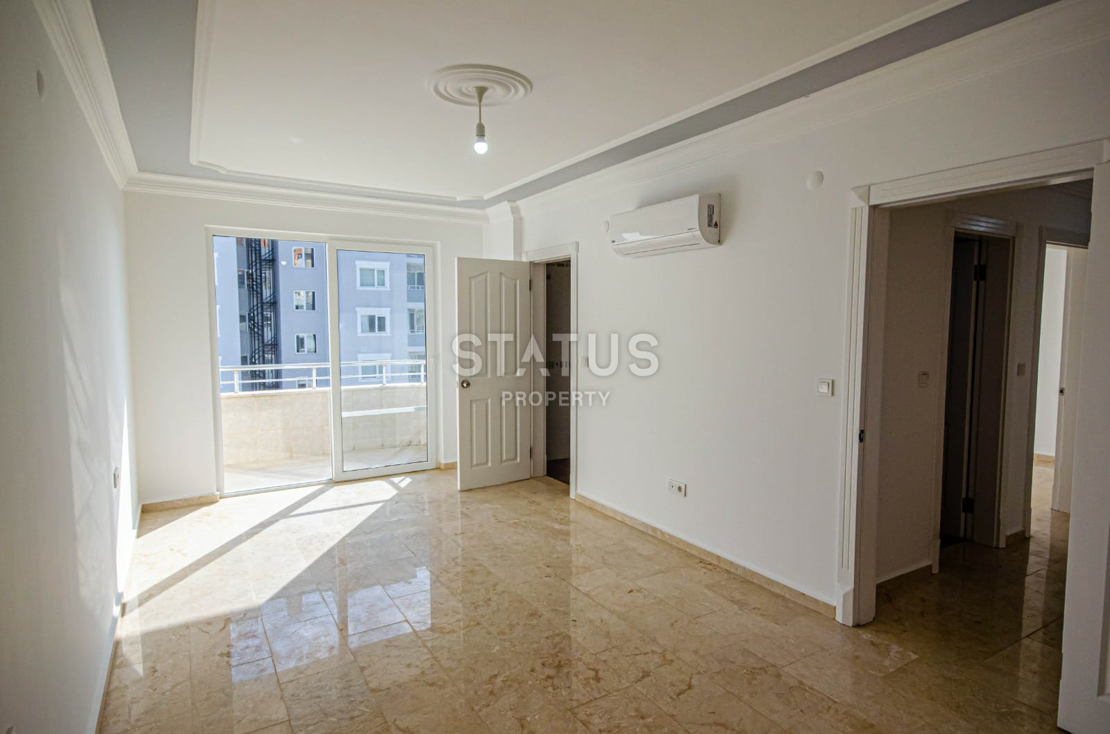 Пятикомнатные апартаменты в самом сердце Махмутлара 150м от моря. 240м2 фото 1