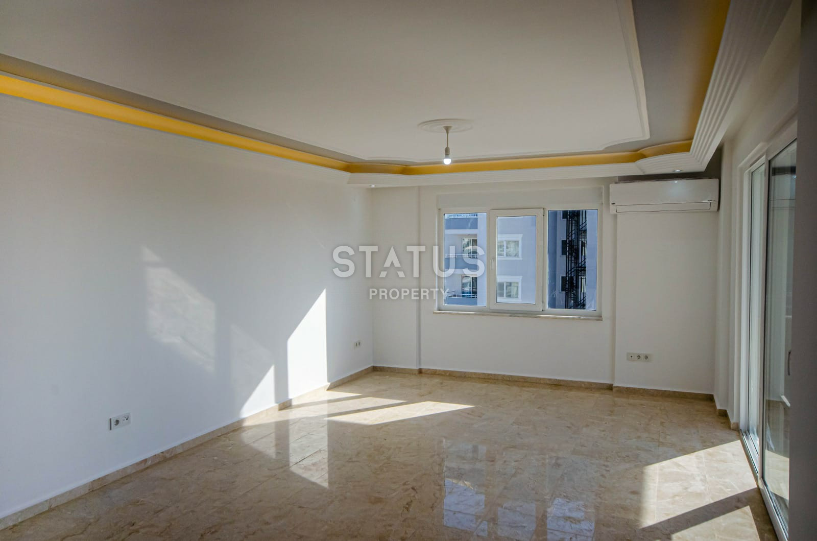 Five-room apartment in the heart of Mahmutlar 150m from the sea. 240m2 фото 5