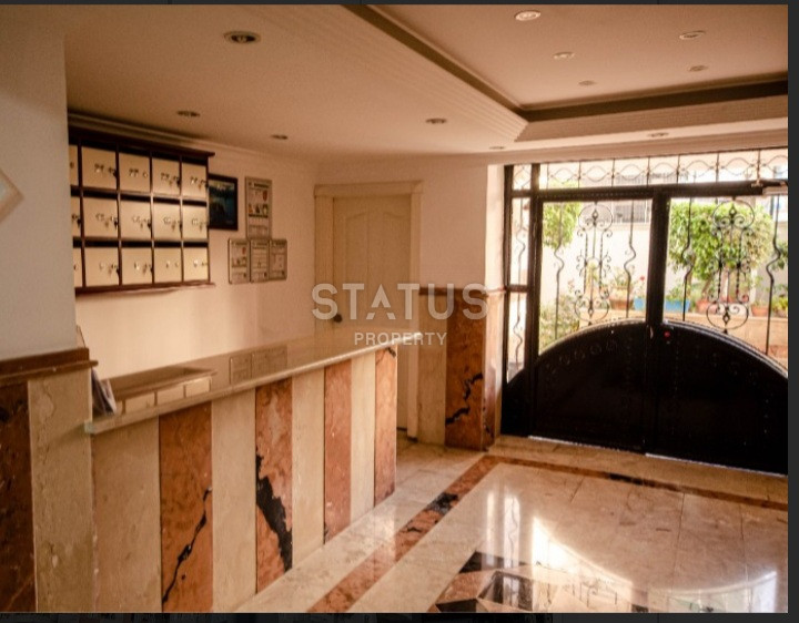 Five-room apartment in the heart of Mahmutlar 150m from the sea. 240m2 фото 14