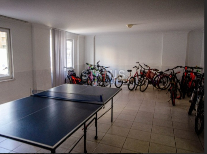 Five-room apartment in the heart of Mahmutlar 150m from the sea. 240m2 фото 15