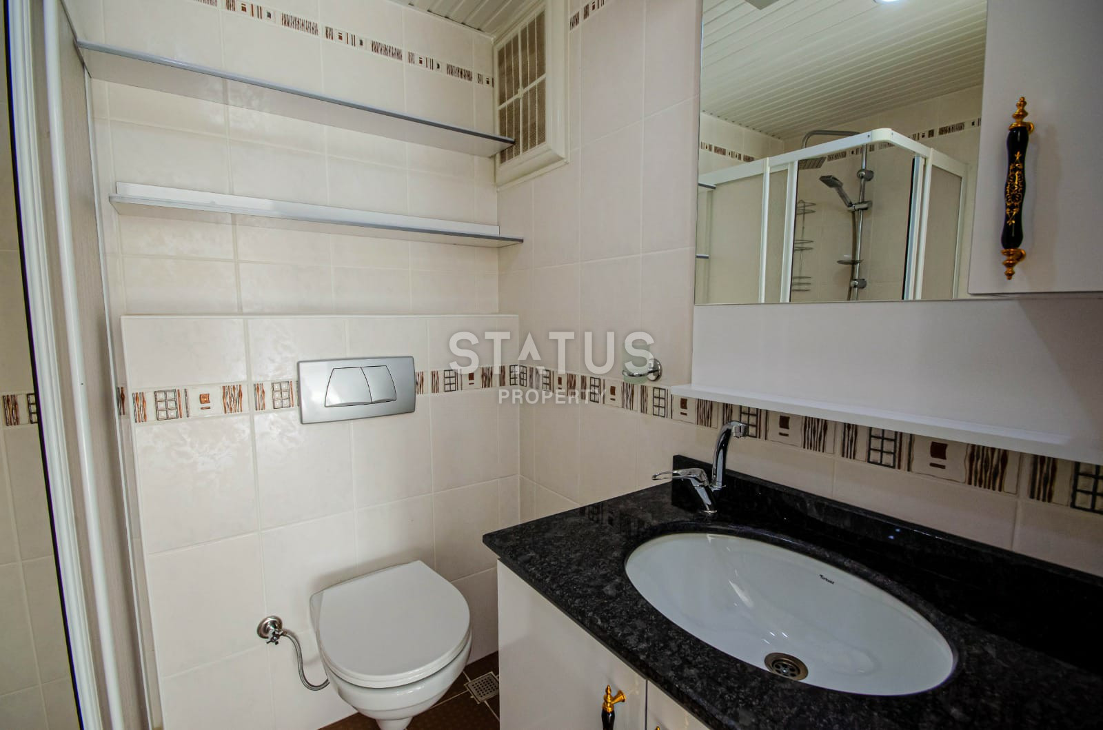 Five-room apartment in the heart of Mahmutlar 150m from the sea. 240m2 фото 44