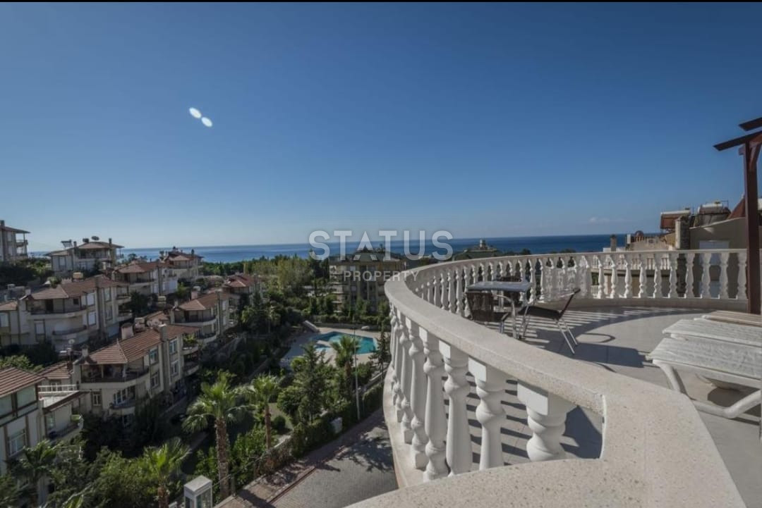 Bright, cozy apartment in the Kestel area overlooking the sea. 180m2 фото 8
