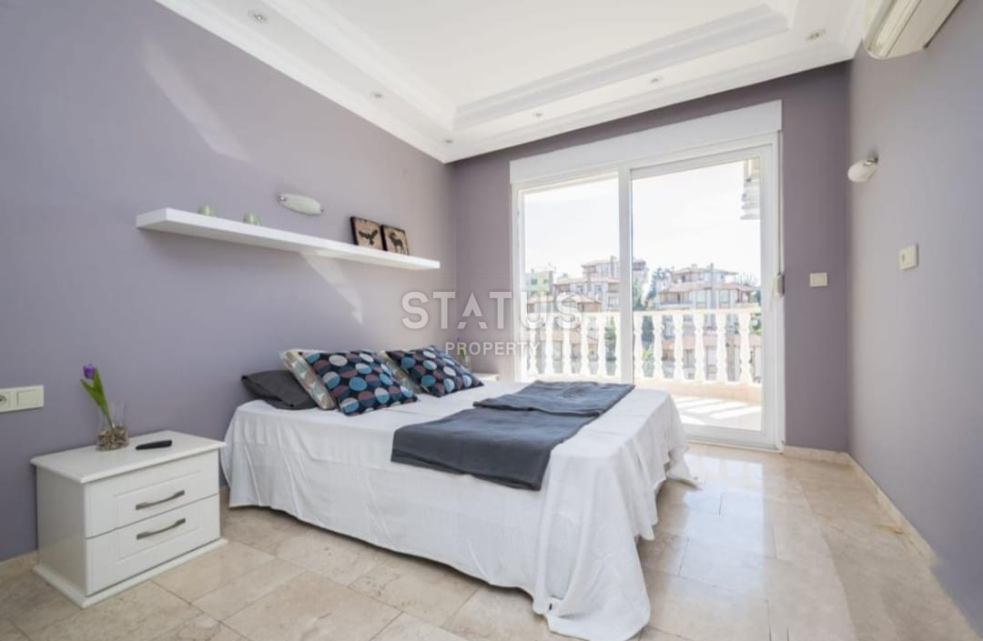 Bright, cozy apartment in the Kestel area overlooking the sea. 180m2 фото 10