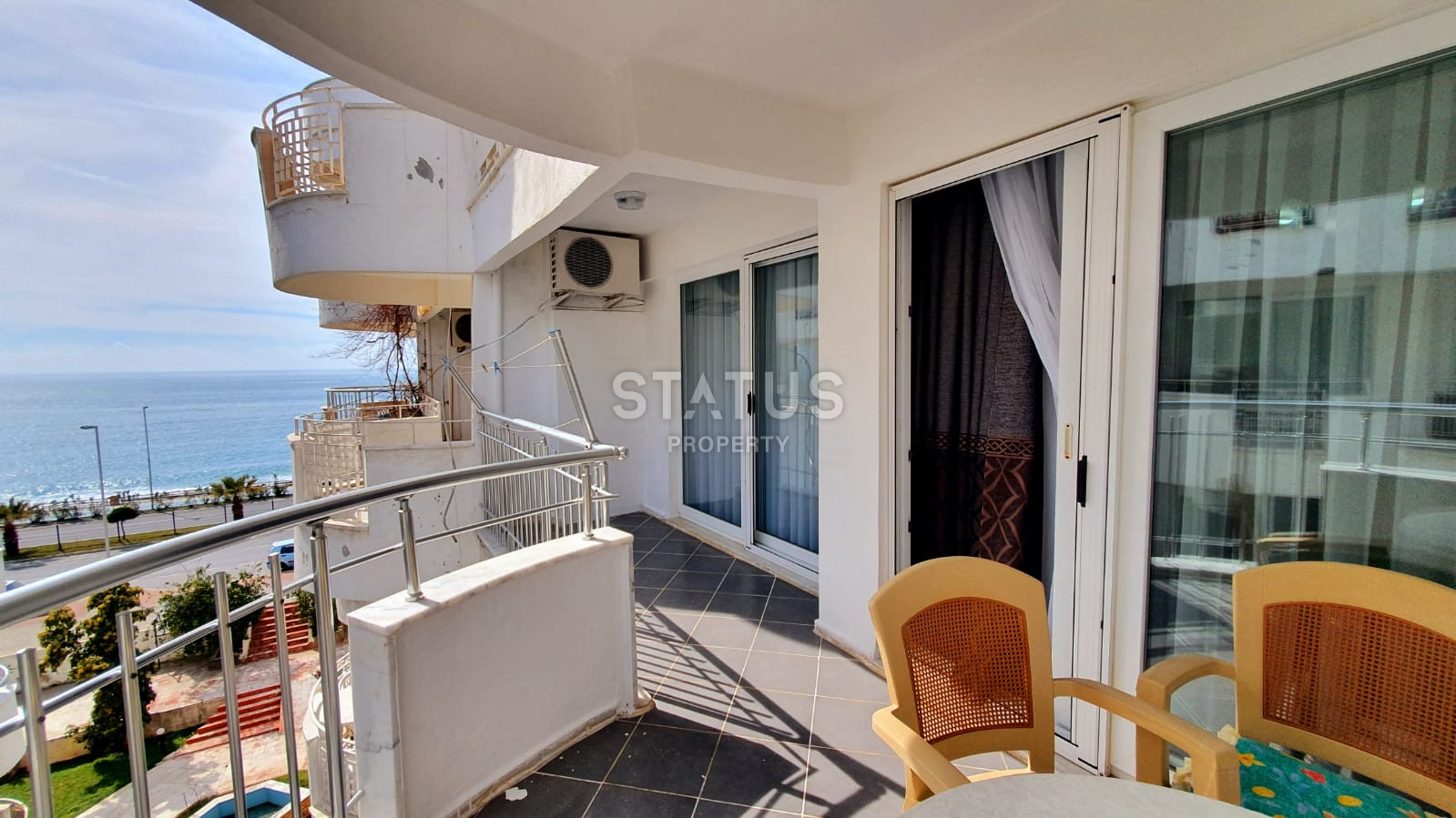 Stylish apartment 2+1 in the first coastline in Mahmutlar with sea views. 95m2 apartment 2+1 in the first coastline in Mahmutlar with sea views. 95m2 фото 15