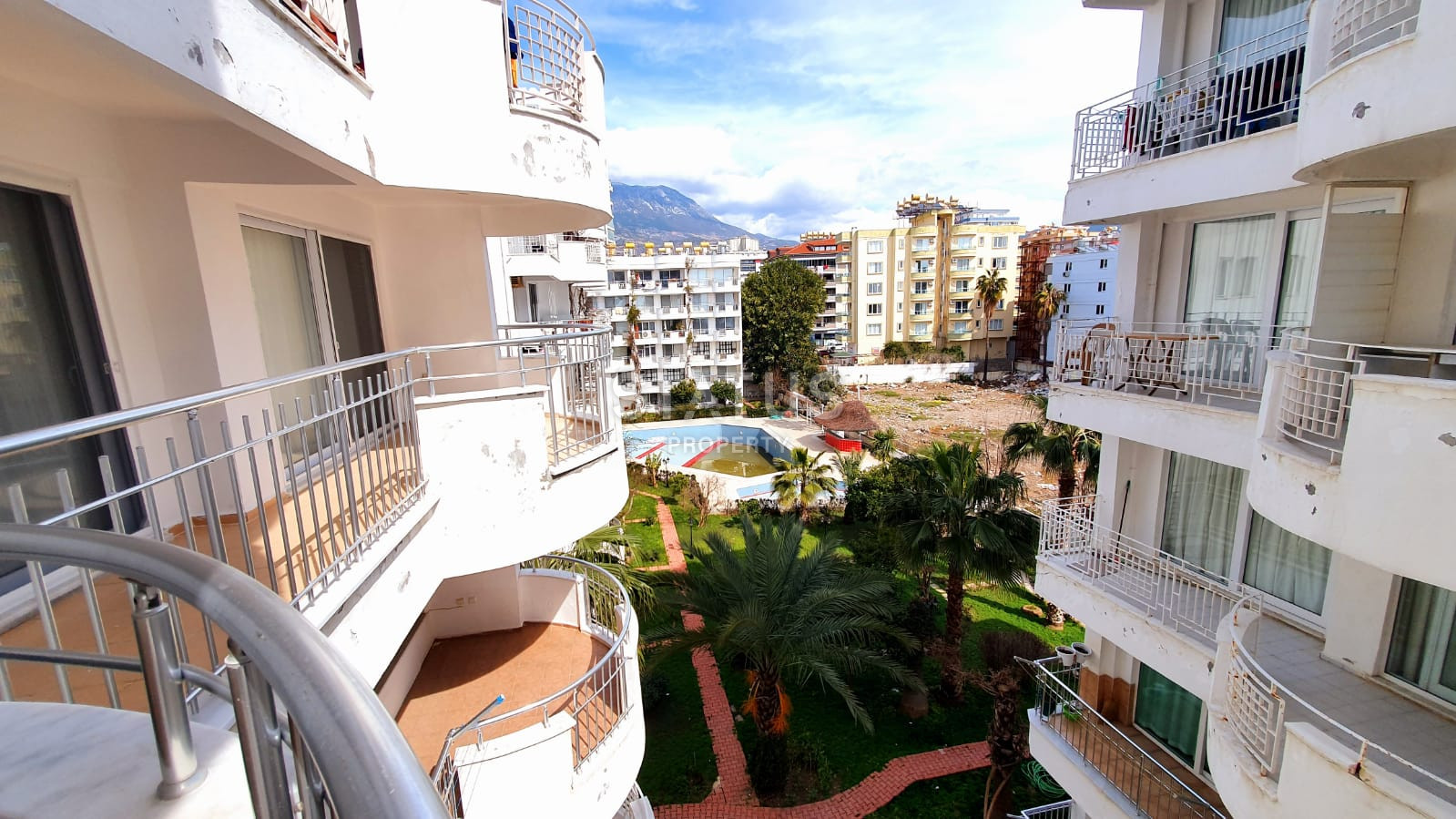 Stylish apartment 2+1 in the first coastline in Mahmutlar with sea views. 95m2 apartment 2+1 in the first coastline in Mahmutlar with sea views. 95m2 фото 16