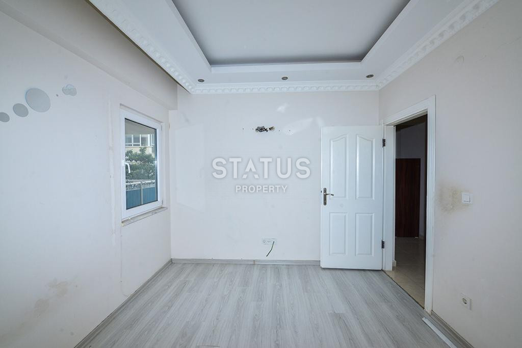 Three-room apartment with a separate kitchen in the OBA area. 115m2 фото 6