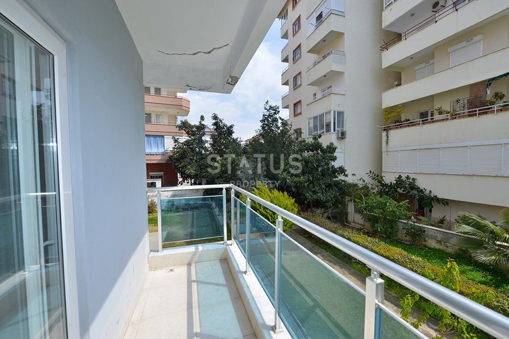 Three-room apartment with a separate kitchen in the OBA area. 115m2 фото 7