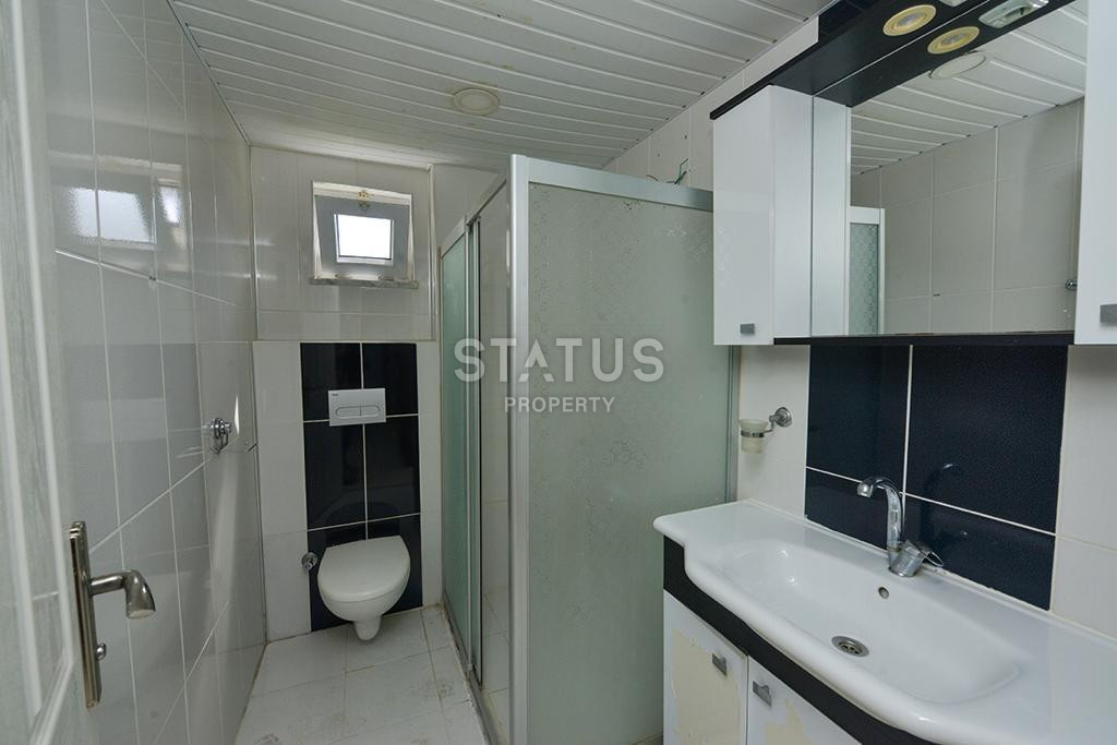 Three-room apartment with a separate kitchen in the OBA area. 115m2 фото 12