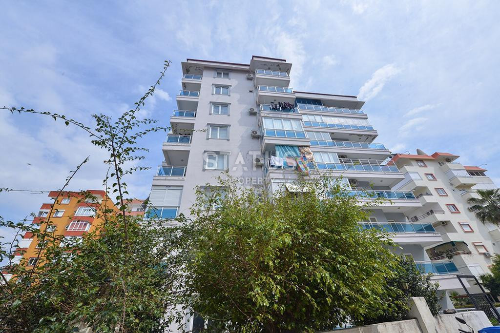 Three-room apartment with a separate kitchen in the OBA area. 115m2 фото 20