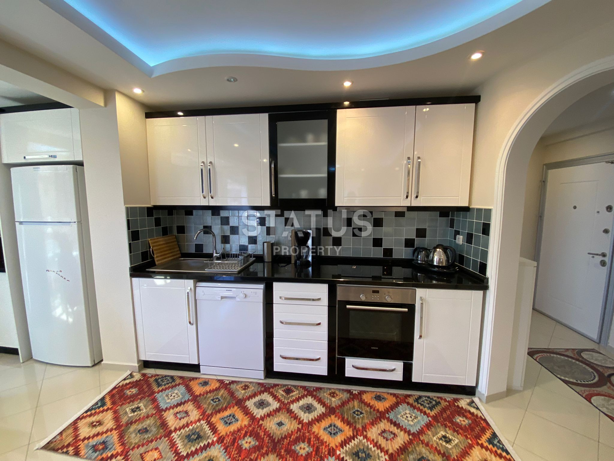 Three-room furnished apartment on Cleopatra beach. 90m2 фото 20