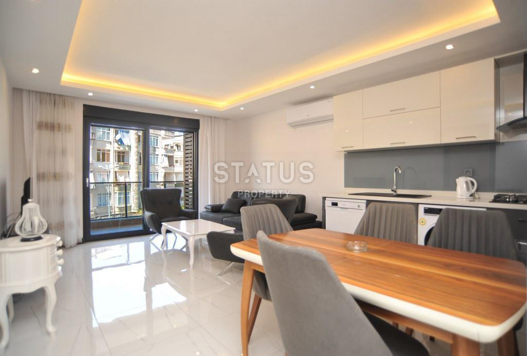 Investment apartment in the center of Alanya with furniture and appliances. 60m2 фото 6