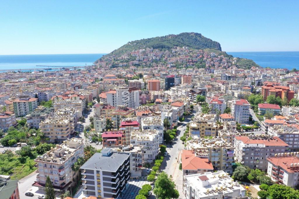 Investment apartment in the center of Alanya with furniture and appliances. 60m2 фото 16
