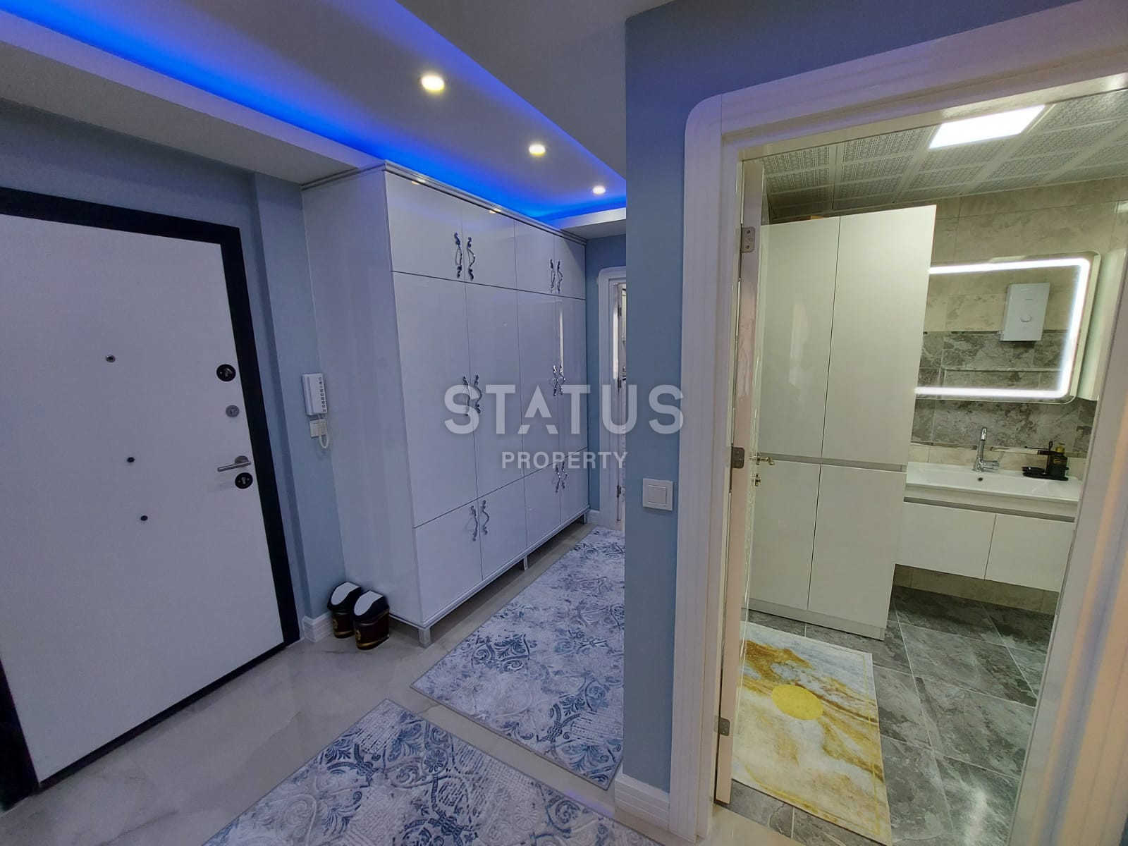 Three-room furnished apartment with a good location in Mahmutlar фото 17