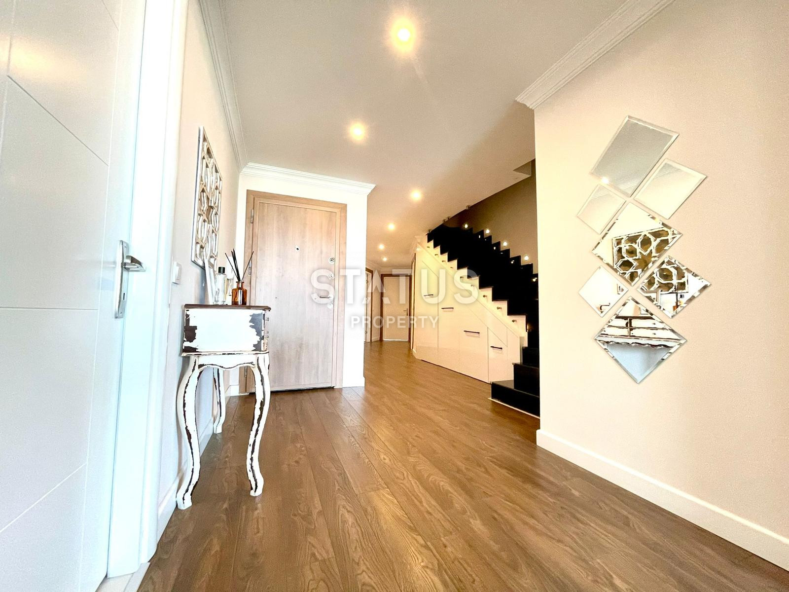 Luxurious five-room duplex with a view of Alanya and the sea. фото 13