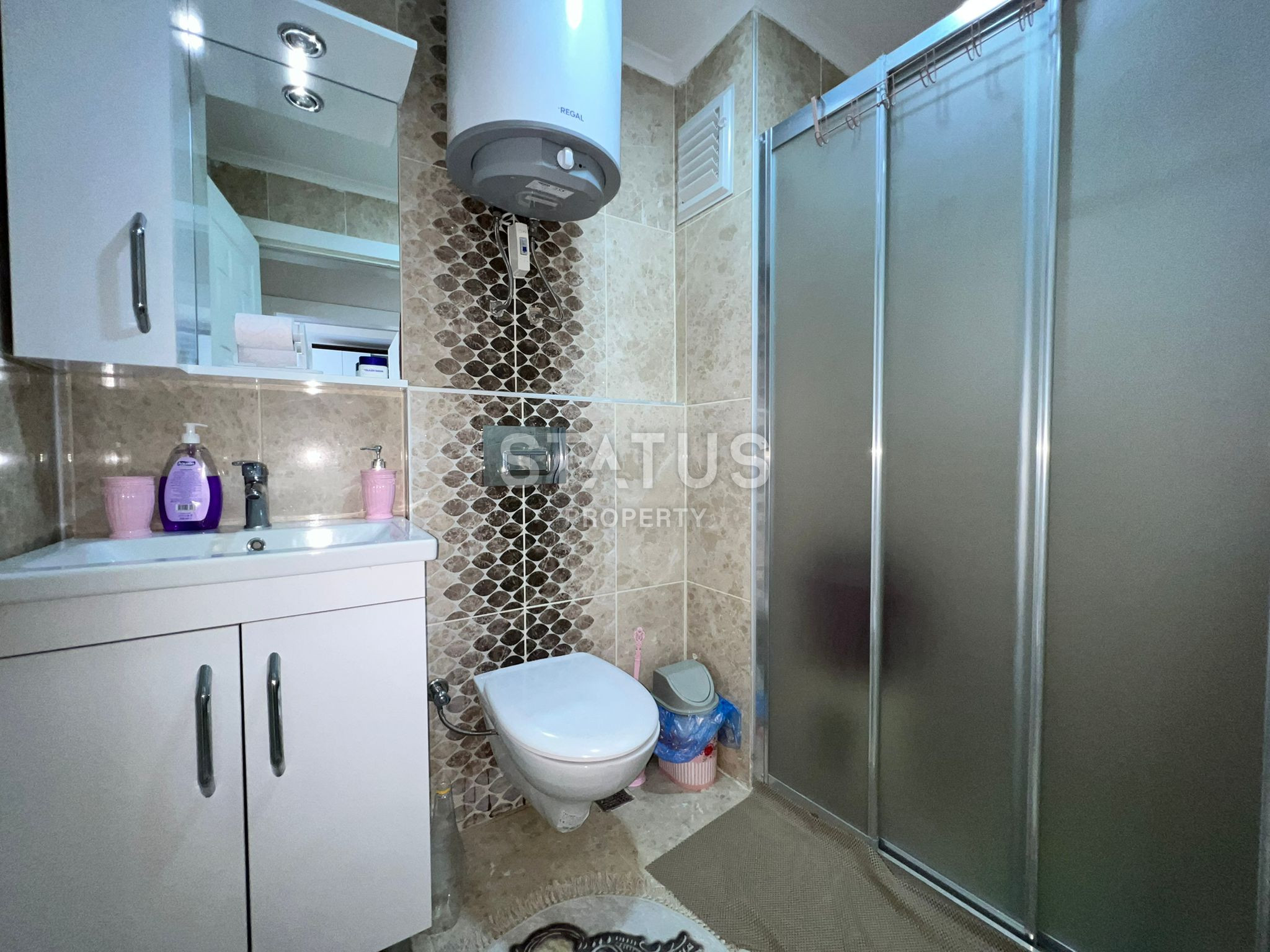 Просторная двухкомнатная квартира  с мебелью в Махмутларе фото 19