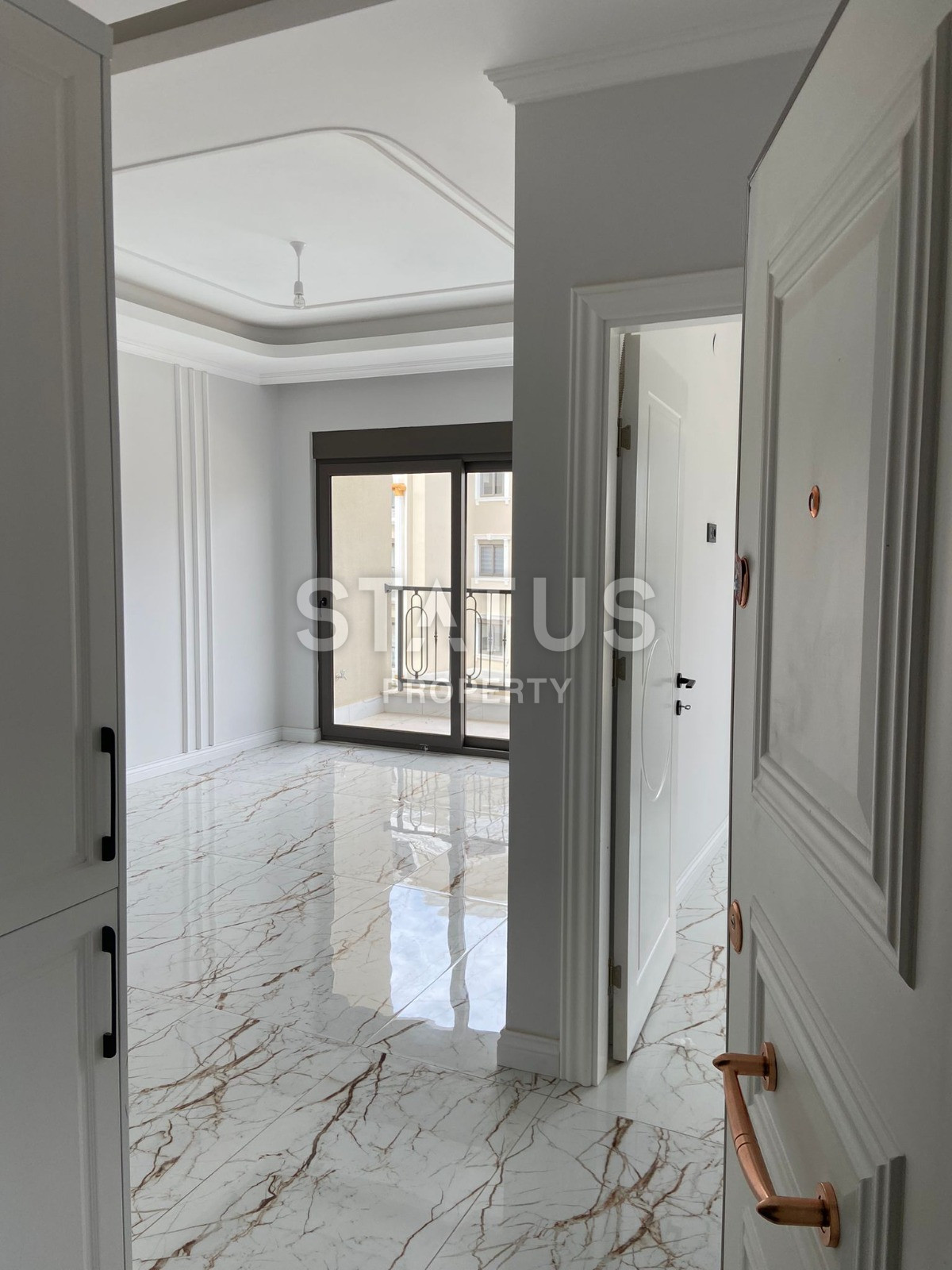 Новая стильная квартира в ЖК с полной инфраструктурой в ОБА. 48м2 фото 3