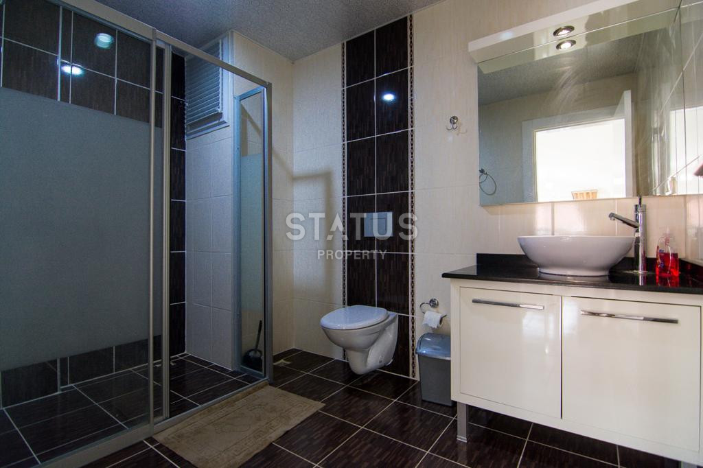 Двухуровневая четырёхкомнатная квартира в первой береговой линии в Кестеле фото 29