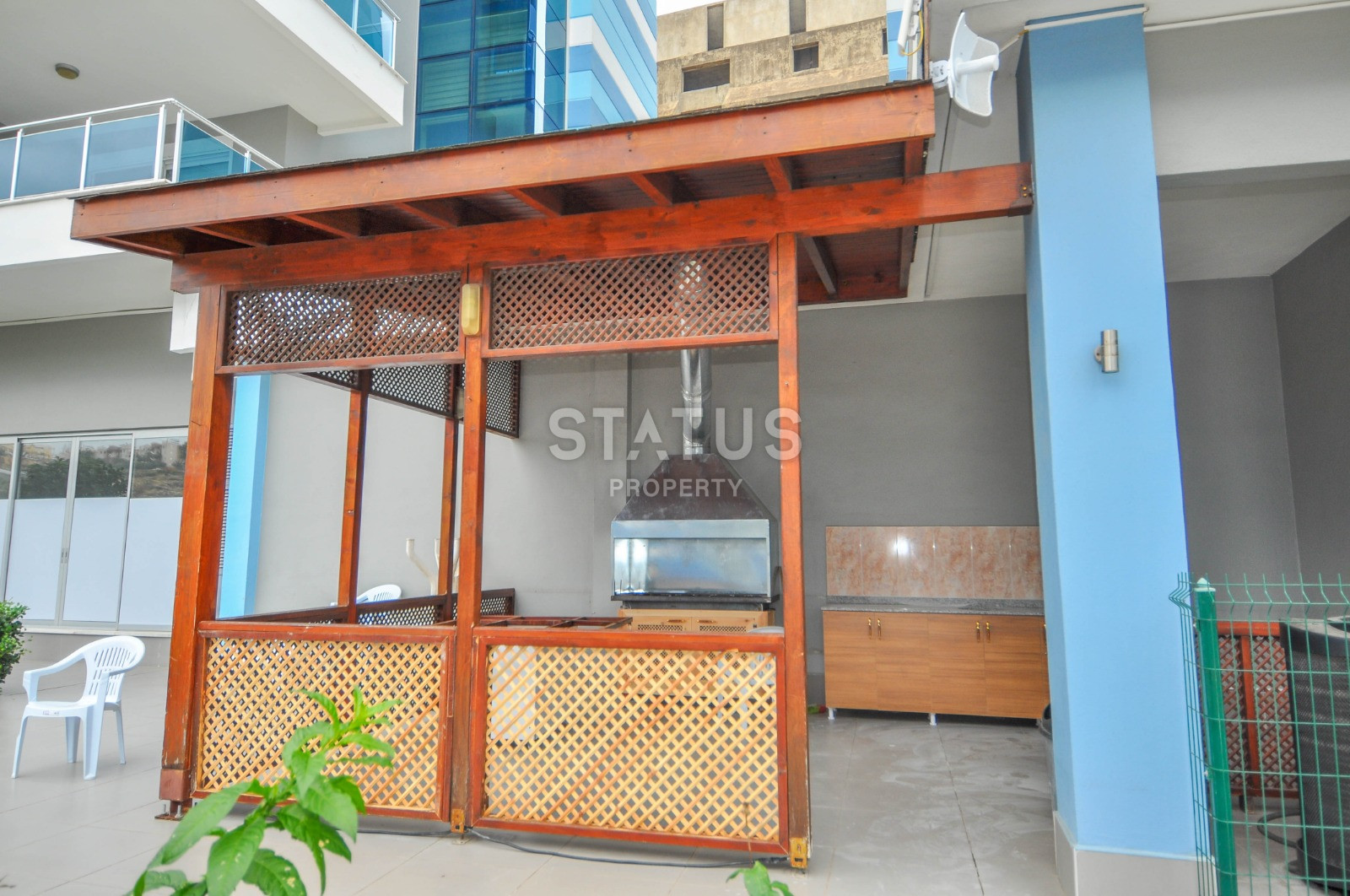 Просторная меблированная квартира 1+1 в Кестеле. 75м2 фото 22