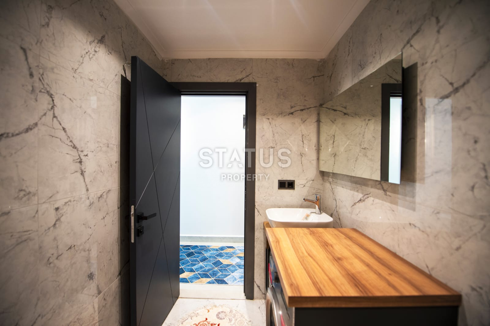 New one-bedroom furnished apartment in a new residential complex in Mahmutlar фото 11