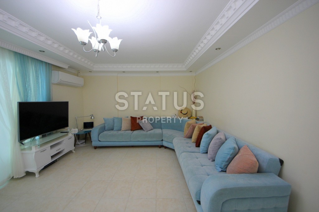 Большая меблированная квартира с видом на море и горы. 180 кв.м. фото 8