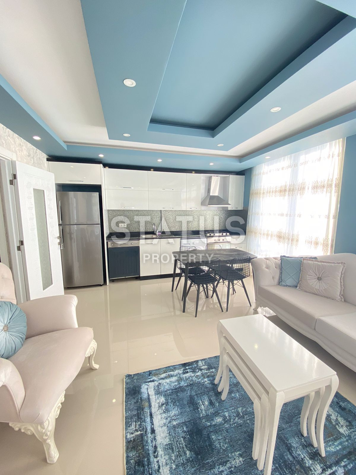 Красивая светлая двухкомнатная квартира в Махмутларе фото 10