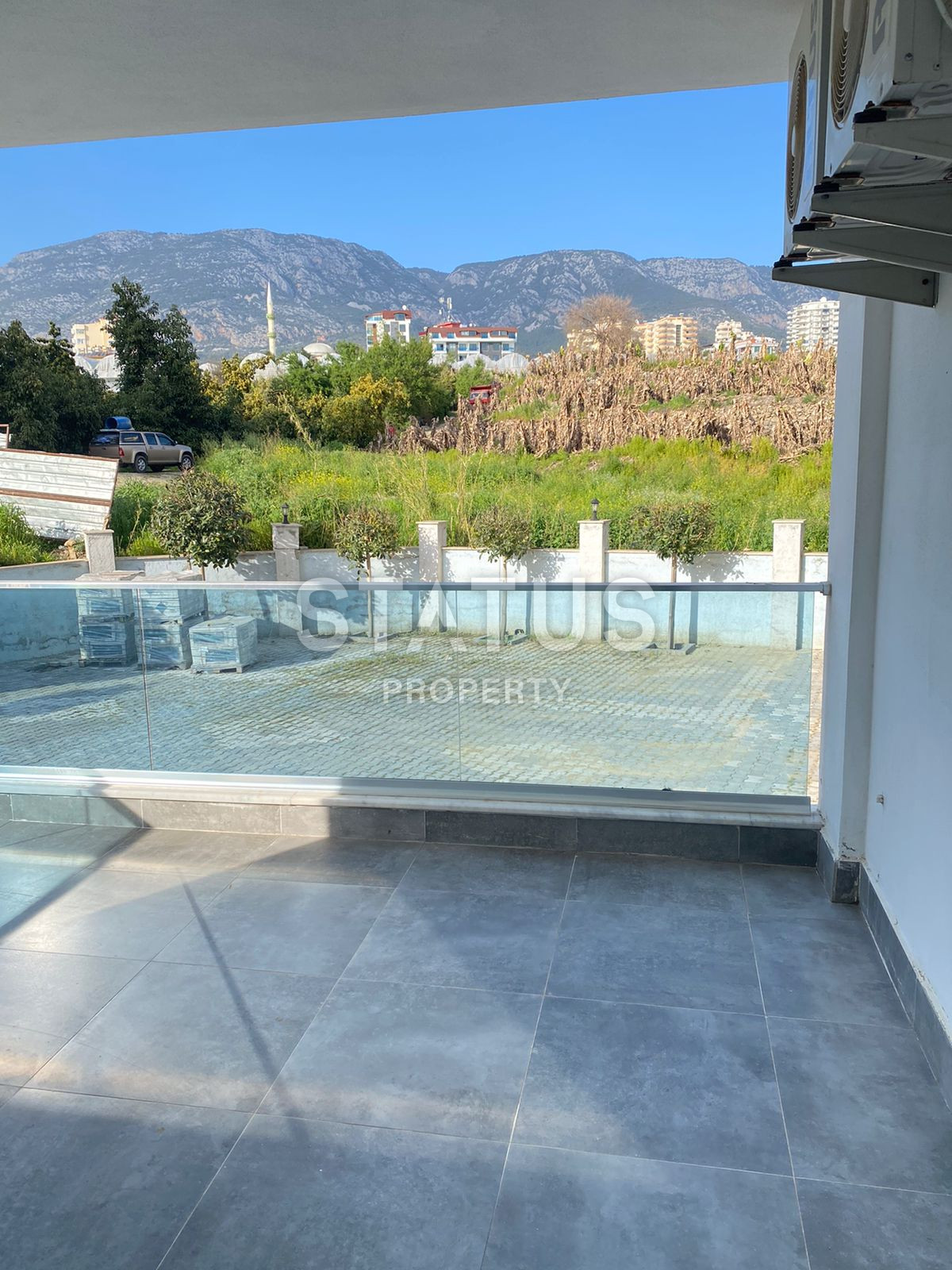 Красивая светлая двухкомнатная квартира в Махмутларе фото 13