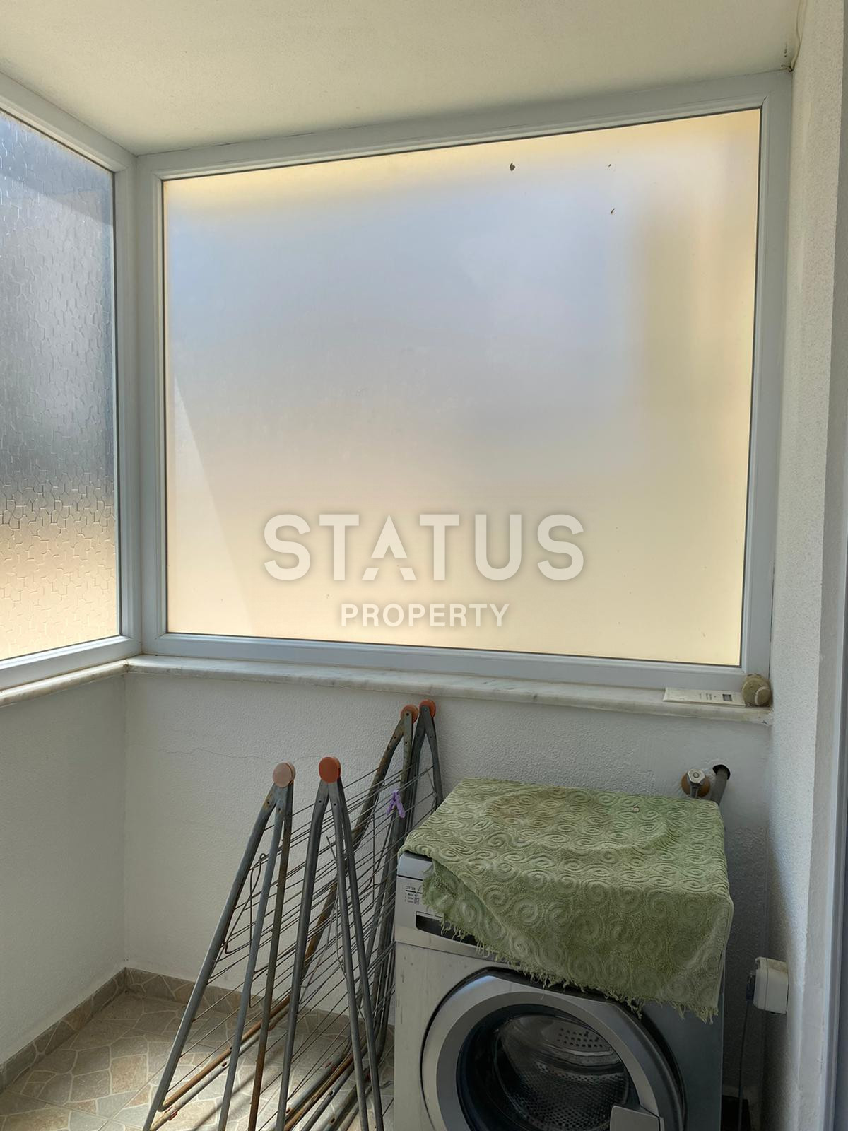 Трёхкомнатная меблированная квартира с хорошей локацией в Махмутларе фото 12