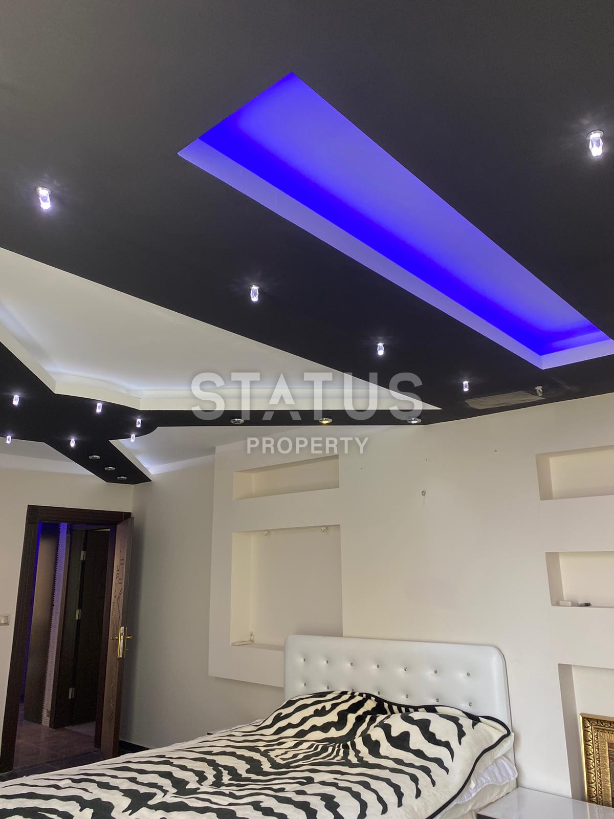 Трёхкомнатная меблированная квартира с хорошей локацией в Махмутларе фото 13