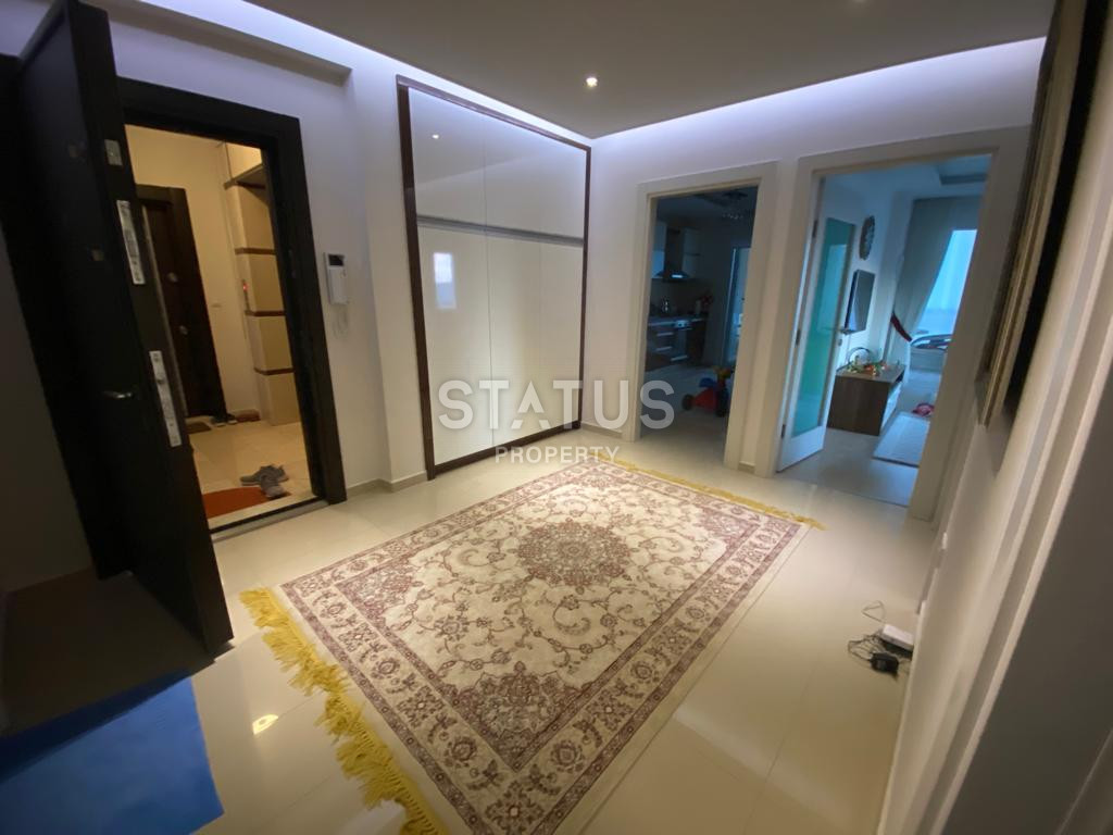 Трёхкомнатная квартира с отдельной кухней и видом на море в центре Алании фото 20